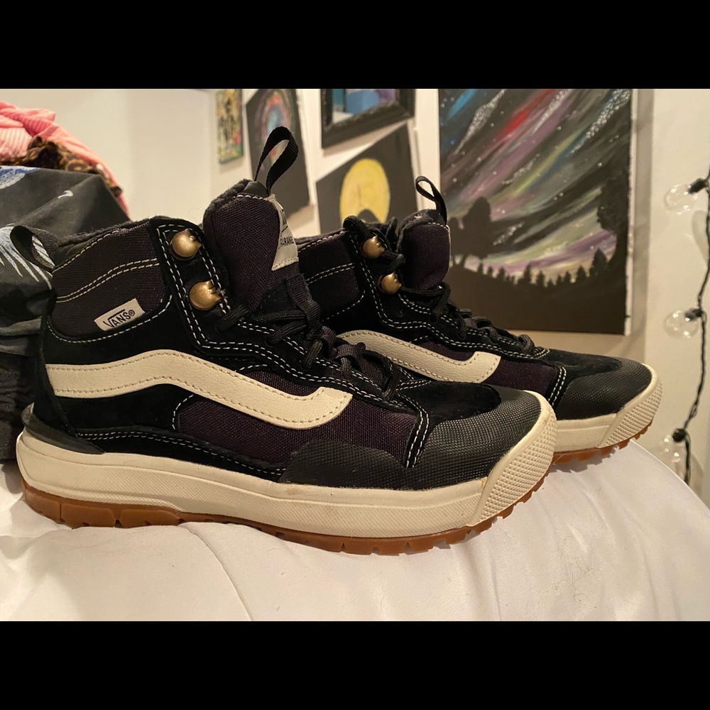 VANS ULTRARANGE MTE HIKINIG BOOTS
